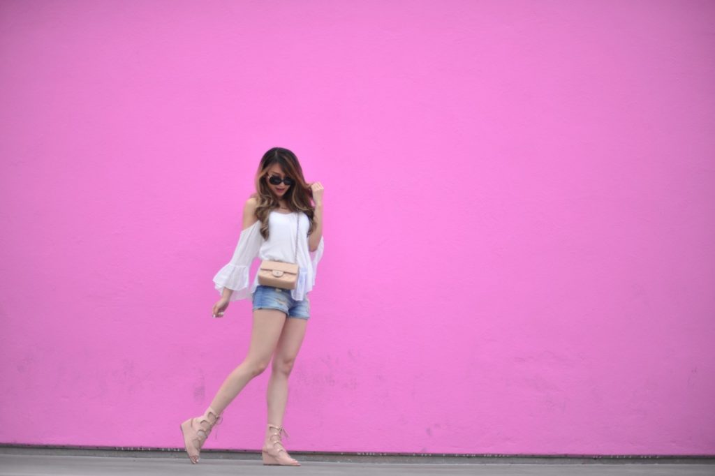 kerinamango_LA_pinkwall