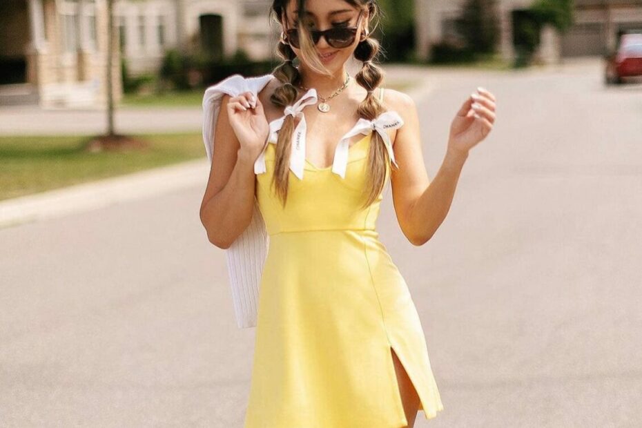 Hair ribbons before they were a thing 👀🎀🕊️ which pic do we 💗??? #hairribbon #springfashion #styleinspo