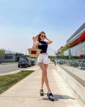 Summer uniform ☀️ swipe to the end to see bestie at workkkk 📸