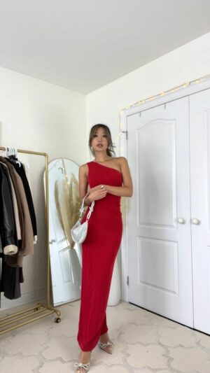 Kerina Wang - 8 revenge dresses, which one? #revengedresses
