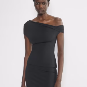 Kerina Wang - ARITZIA Original Contour Ravish Top