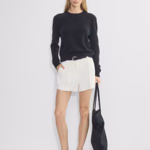 Kerina Wang - ARITZIA The Effortless Short Mini