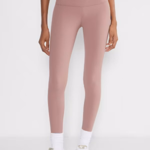 Kerina Wang - ARITZIA Butter Cheeky Hi-Rise Legging