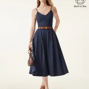 Kerina Wang - Bamboo Ponte V-neck Fit-and-flare Midi Brami Sundress with Pockets - Midnight Navy