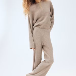 Kerina Wang - H&M Beige Pants