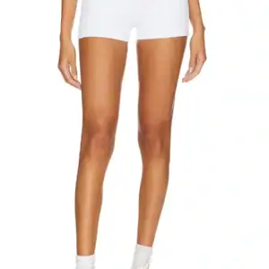 Kerina Wang - Highwaist Ribbed Short