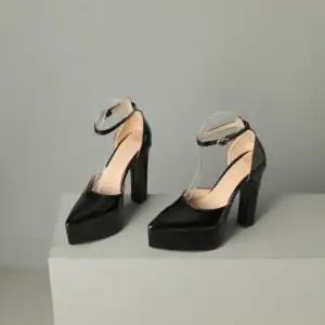 Kerina Wang - Megan Pointy-Toe Ankle Strap Platform Chunky Heel Sandals - YesStyle