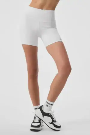 Kerina Wang - White Highwaist Biker Shorts