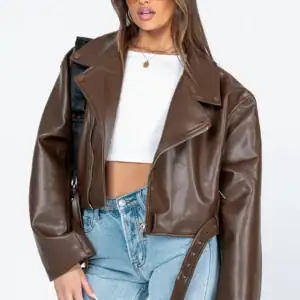 Kerina Wang - Staten island jacket brown - Princess Polly