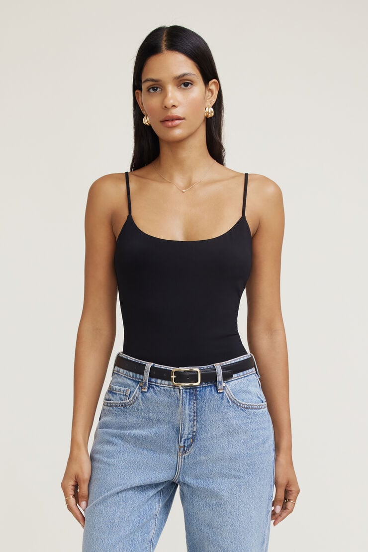 Nadia Sculpt Scoop Neck Camisole – Dynamite Clothing