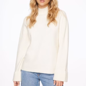 Kerina Wang - Heavenlyarn™ Spongy Tunic Sweater - Dynamite Clothing