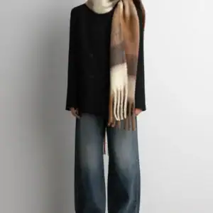 Kerina Wang - Patterned Scarf with Tassels - Oak & Fort