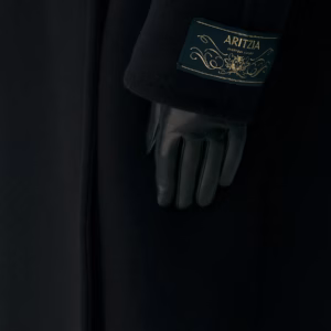 Kerina Wang - Leather Gloves in Black - Aritzia