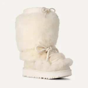 Kerina Wang - Women&#039;s Classic Tall Chalet - Ugg