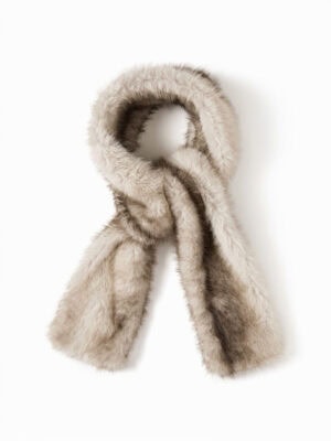 Kerina Wang - Fuzzy Scarf - Cider