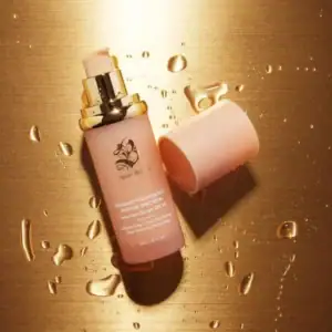 Kerina Wang - Biomimic® Foundation - Forever Bloom