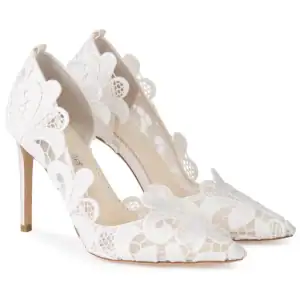 Kerina Wang - Odette Swan Lake Inspired Ivory lace Heels - Bella Belle