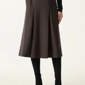 Kerina Wang - Mid Rise Pleated A-Line Pull-on Skirts with Pockets - OGL