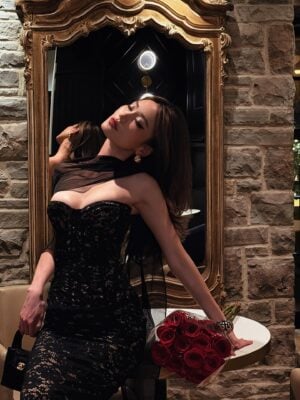 the art of overdressing for date nights 🖤✨