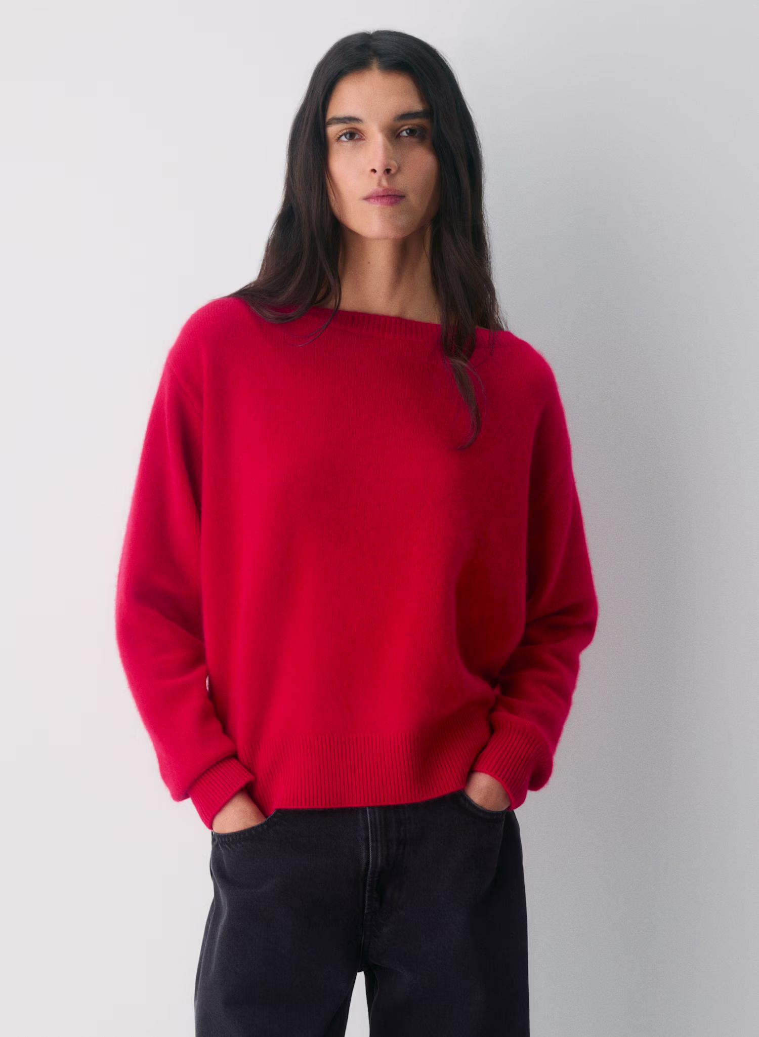 Essential Cashmere Relaxed Boatneck Sweater – Aritzia