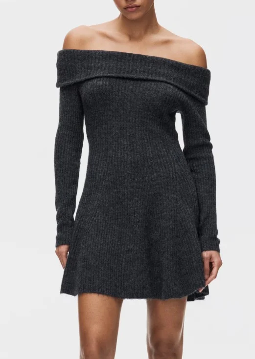 Kerina Wang - Rib-Knit Off-the-Shoulder Dress - H&M - Beige melange (Copy)