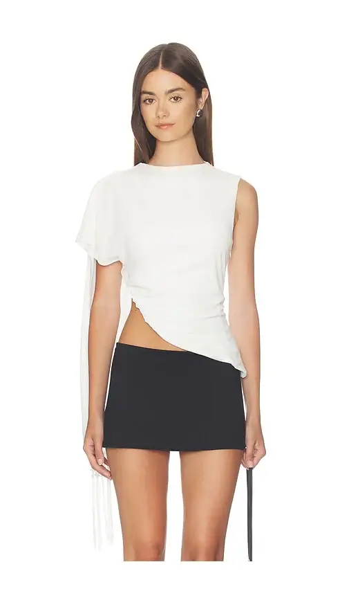 x Blake Evin Arie Fringe Top – Superdown – Ivory