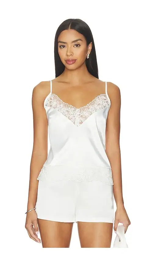 Akosia Cami Top – Superdown