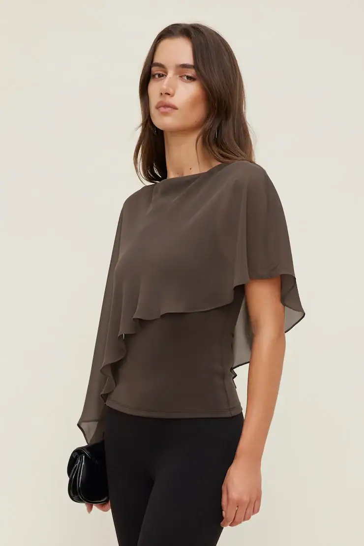 Sculpt Cape Top – Dynamite – Brown