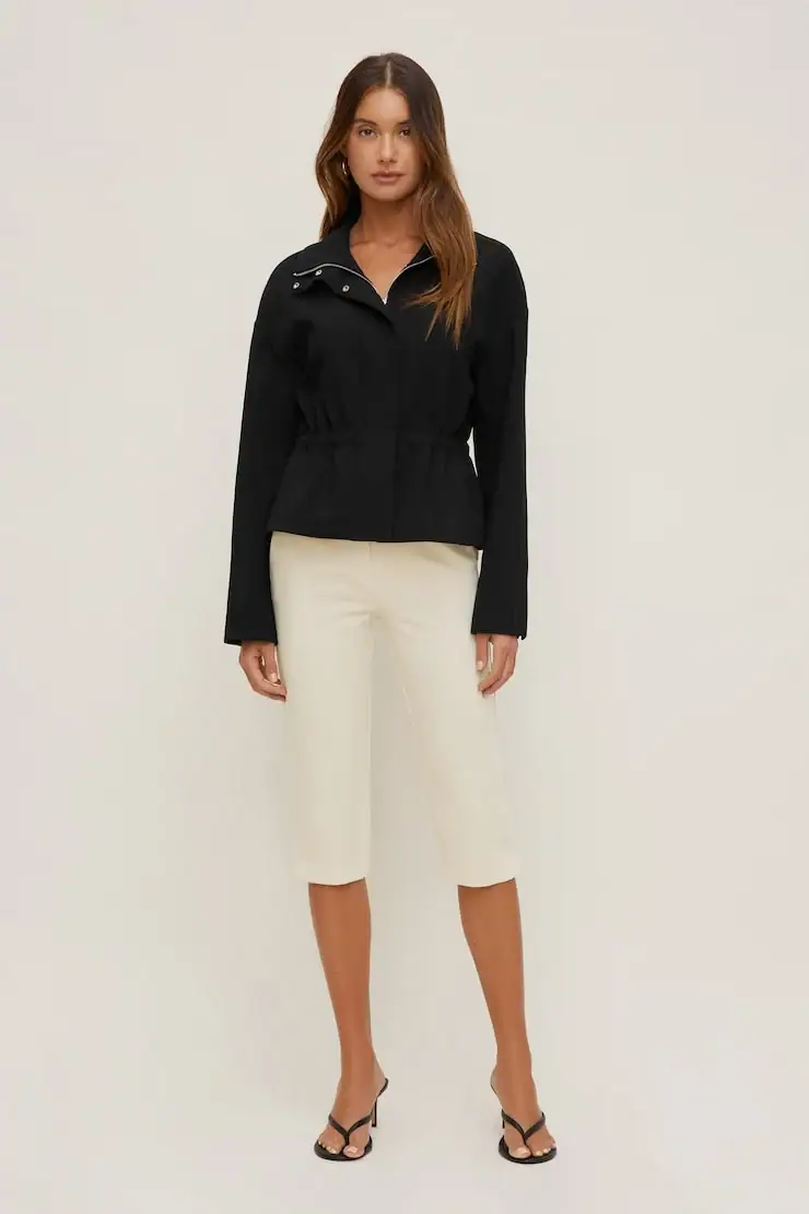 High Rise Capri Pants – Dynamite – Rainy Day Beige