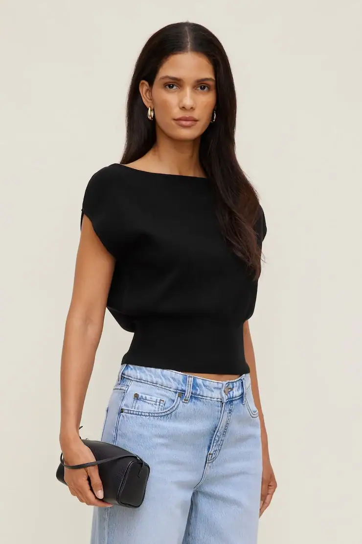 Aria Boat Neck Sweater – Dynamite