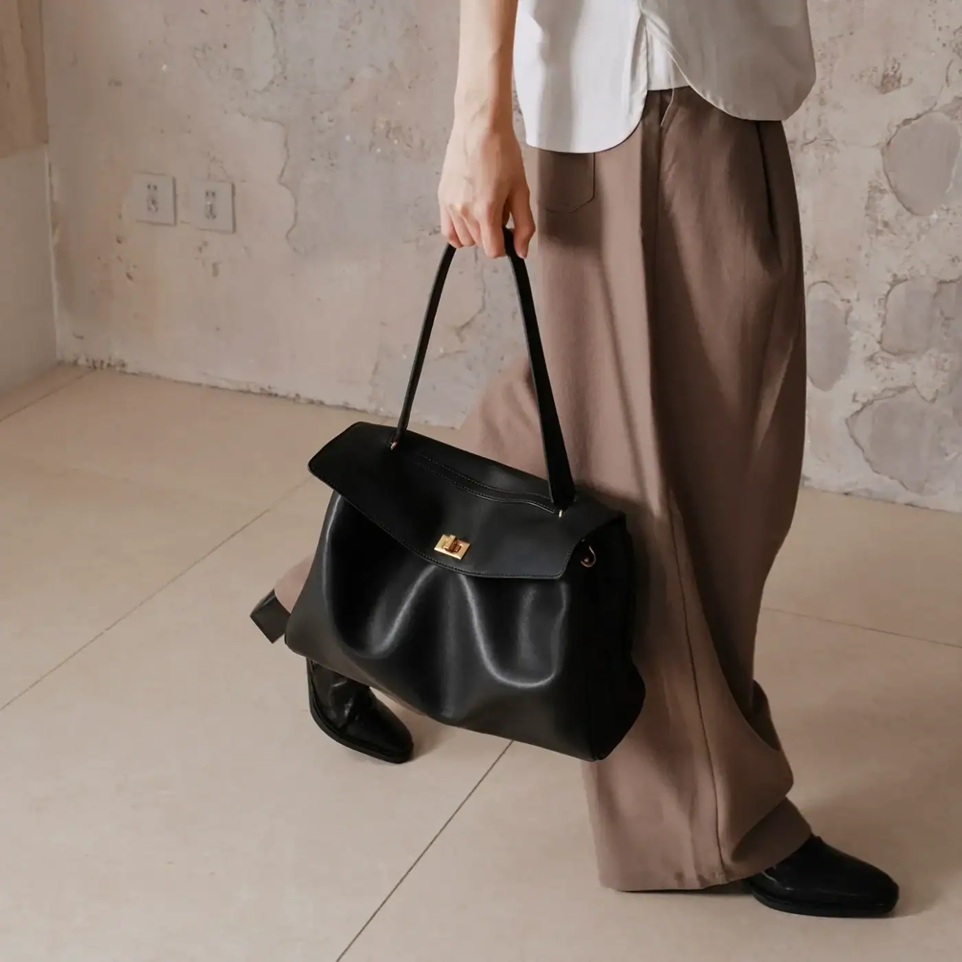 Lazy Retro Shoulder Bag – ATORIE